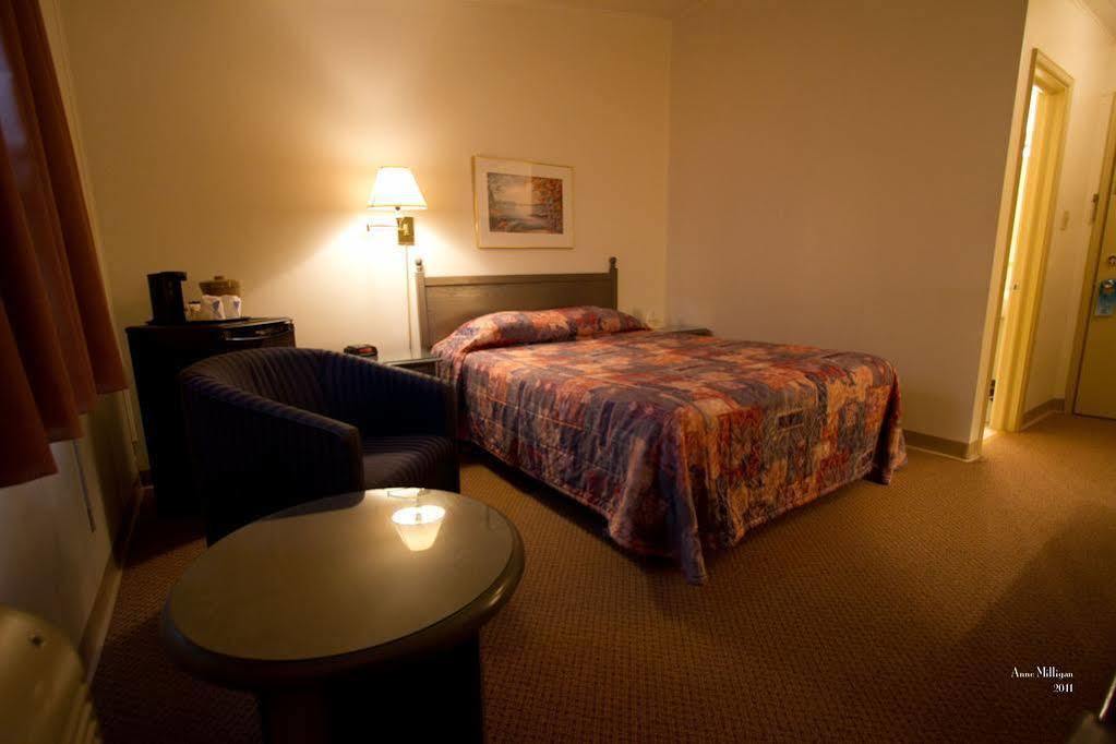 Hotel Port Aux Basques ภายนอก รูปภาพ